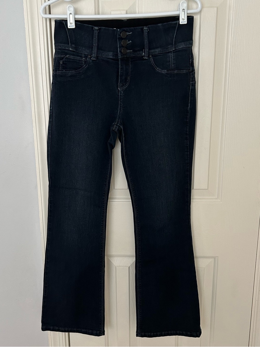 NWOT Laurie Felt Curve Silky Denim Boot-Cut Jeans | Flattering, Super Stretchy